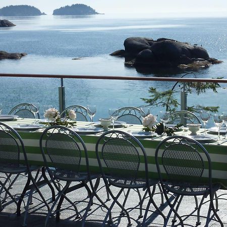 Pointhouse Suites On Sargeant Bay Halfmoon Bay 외부 사진
